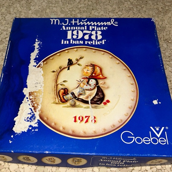 **6/$20** Vintage 1978 MJ Hummel Goebel 8th Annual Decorative Plate - Picture 2 of 9